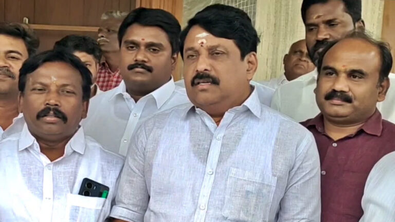 'ஓபிஎஸ் தான் அதை செய்ய வேண்டும்': நயினார் பேட்டி