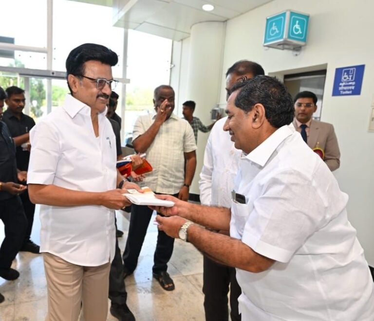 முட்டல், மோதல்... மதுரை வடக்குத் தொகுதியில் தளபதி வெற்றி பெறுவாரா?