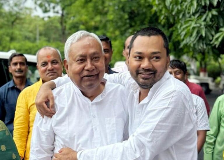 20 ஆண்டு முதல்வர் பதவியை துறக்கும் நிதீஷ் குமார்… எம்.பியாகிறார்!