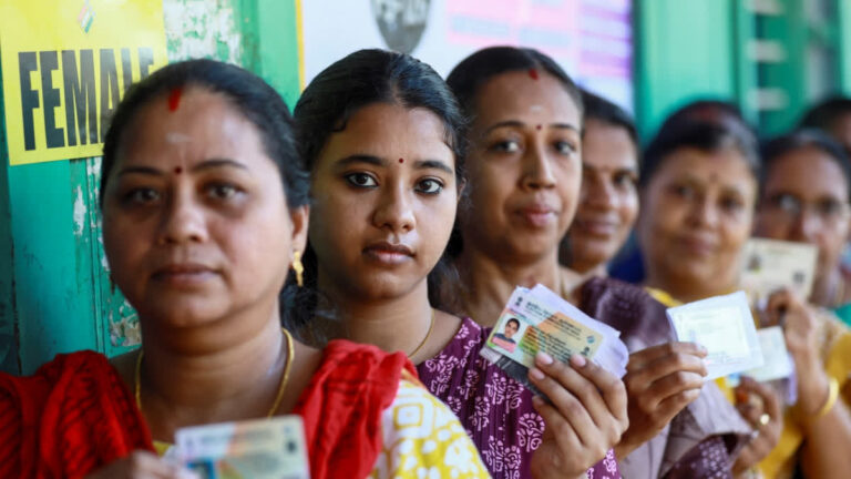 தமிழ்நாட்டில் வரலாறு காணாத வாக்குப்பதிவு… கரூரில் 93.39 சதவீதம்!