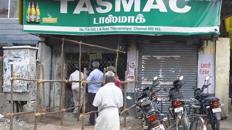 தேர்தல் திருவிழா…தமிழ்நாட்டில் ஒரே நாளில் ரூ.400 கோடிக்கு மது விற்பனை!