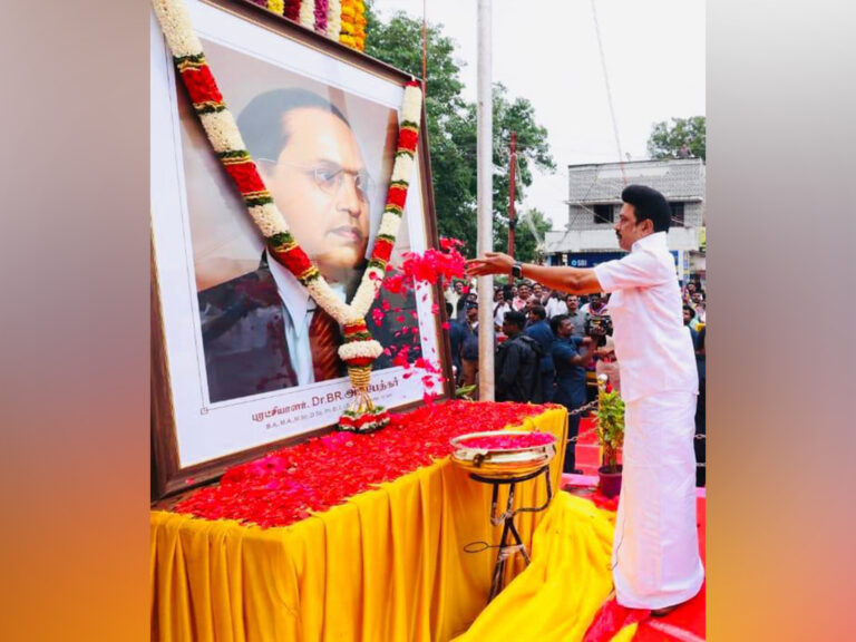 அம்பேத்கர் பிறந்த நாள்: சமூக நீதியை நிலைநாட்ட மு.க.ஸ்டாலின் அறைகூவல்