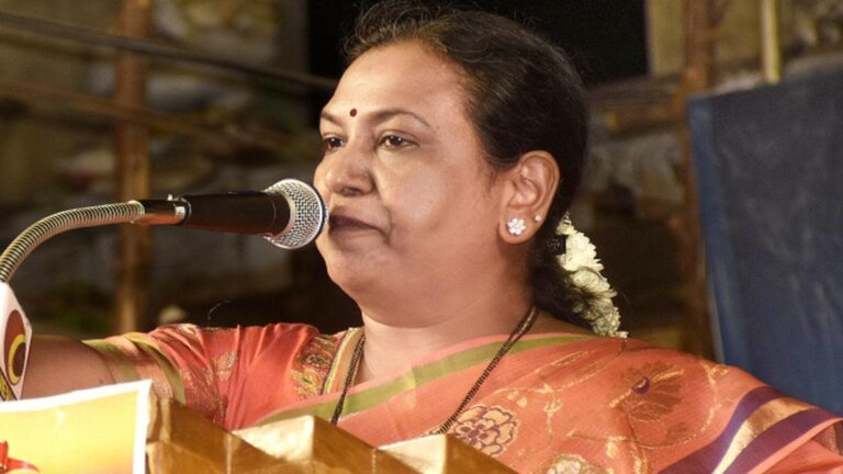 தொடர் மின்வெட்டால் விவசாயிகள் கடும் பாதிப்பு: பிரேமலதா விஜயகாந்த் வேதனை