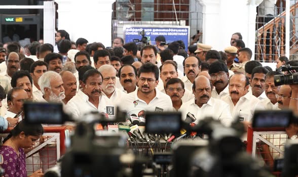 தவெகவுக்கும், பாஜகவுக்கும் இணக்கமான தொடர்பு: உதயநிதி ஸ்டாலின் குற்றச்சாட்டு