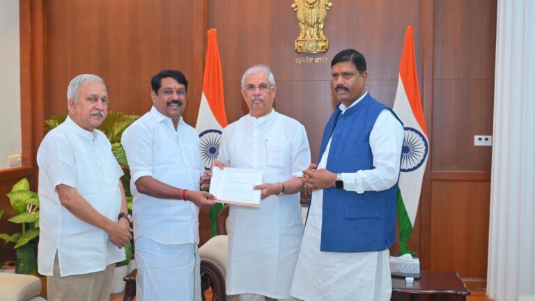 உயர் கல்வித்துறை அமைச்சரை நீக்க வேண்டும்: ஆளுநரிடம் பாஜக கோரிக்கை