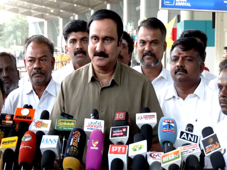கொள்ளையடிக்கும் சமையல் கியாஸ் நிறுவனங்கள்: அன்புமணி கடும் விமர்சனம்